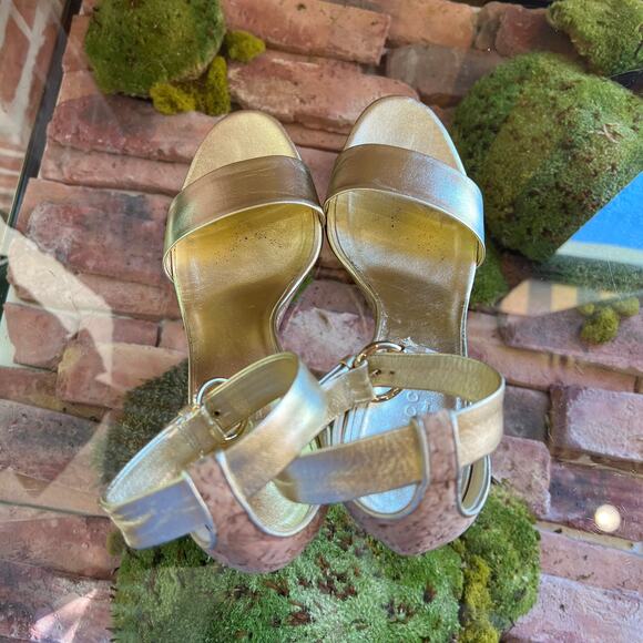 GUCCI Gold Leather Cork Wedges Sandals SZ9.5B - Picture 4 of 9